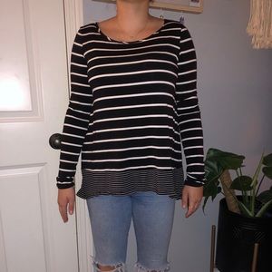 BCBGMAXAZRIA Long Sleeved Blouse